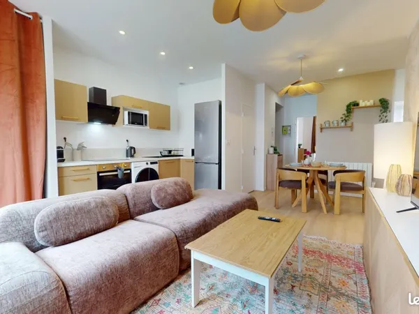 Chambre dans appartement -Colocation féminine Nancy