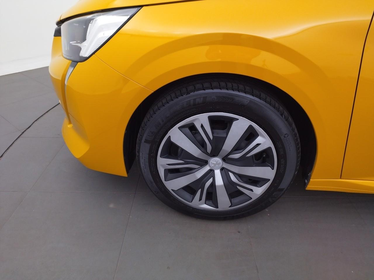 Peugeot 208 puretech 75 s&s bvm5 active pack — photo 28