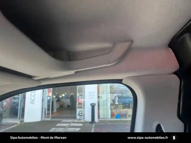 Citroën Berlingo van m diesel 100 ch manuelle — photo 54