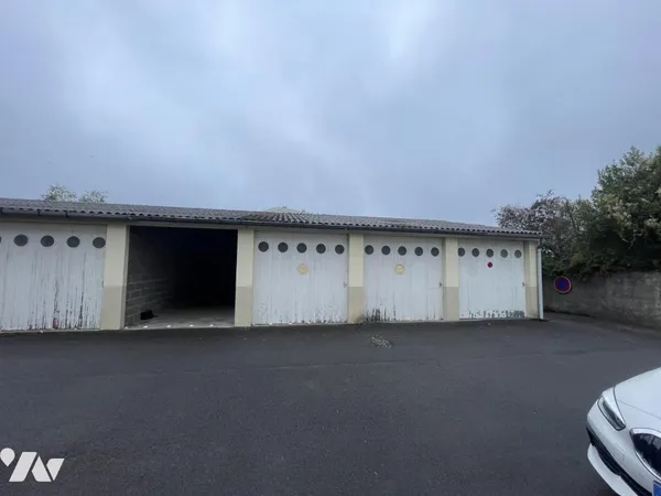 Garage et parking Vente Rezé 26500€
