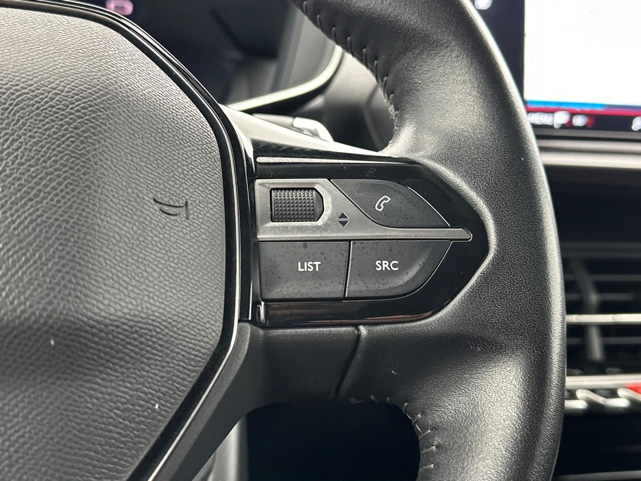 Peugeot 2008 bluehdi 130 s&s eat8 allure pack — photo 19