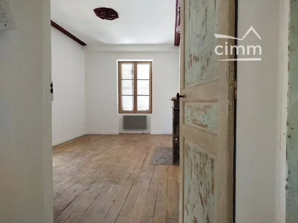 Maison 1 pièce 98 m²