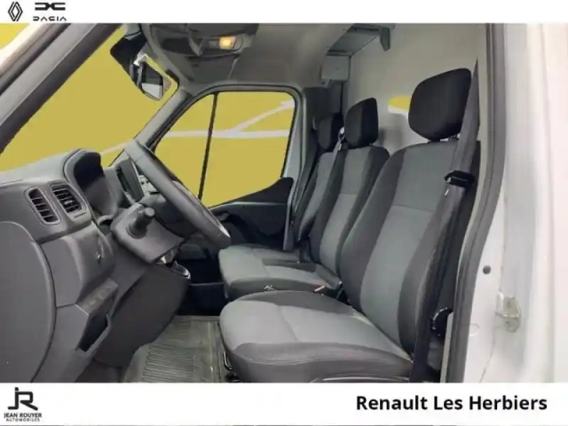 Renault Master plancb f3500 l3h1 2.3 blue dci 145ch confort gd volume — photo 3