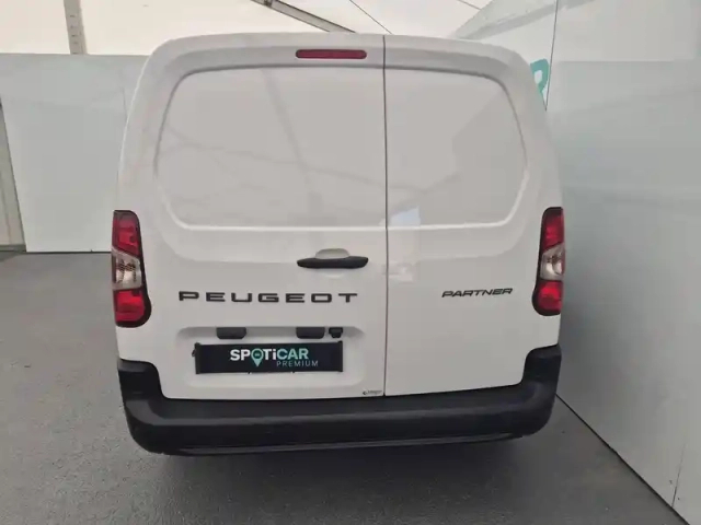 Peugeot Partner fourgon xl 950 kg bluehdi 100 s&amp;s bvm6 — photo 20