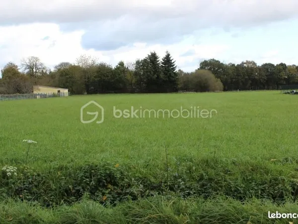 Terrain 4 000 m² Mauron