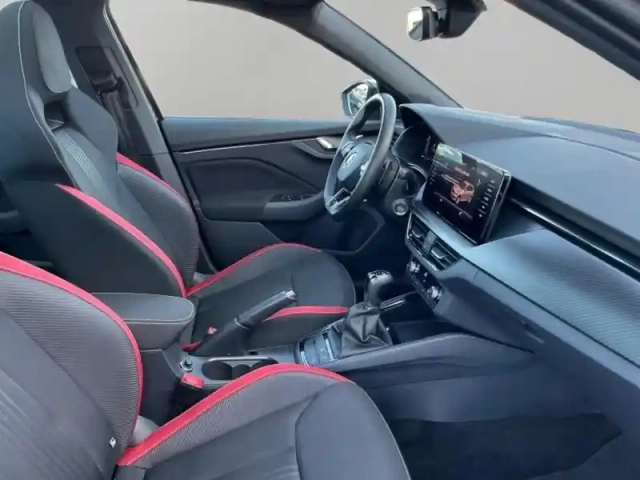 Skoda Kamiq 1.0 tsi evo 110ch monte-carlo dsg7 — photo 15