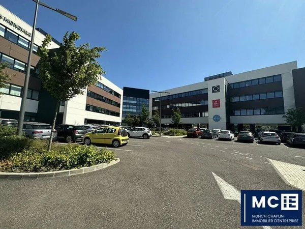 Bureaux 1321 m²