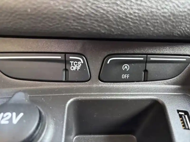 Ford Transit Courier fourgonnette 1.5 tdci 100ch stop&amp;start trend — photo 18