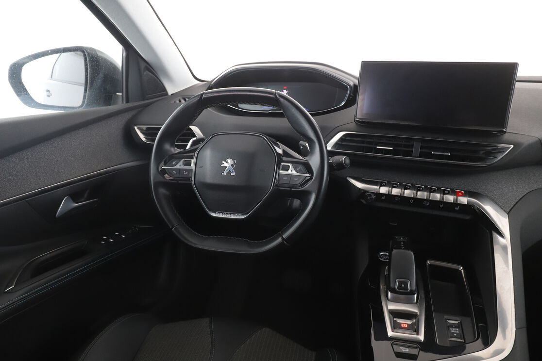 Peugeot 5008 1.5 Blue-HDi Allure Pack EAT8 — photo 12
