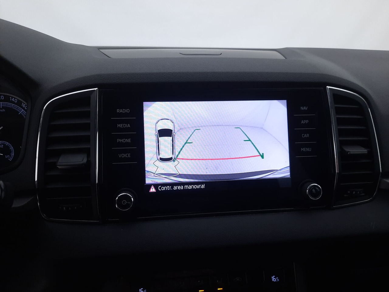 Skoda Karoq — photo 10