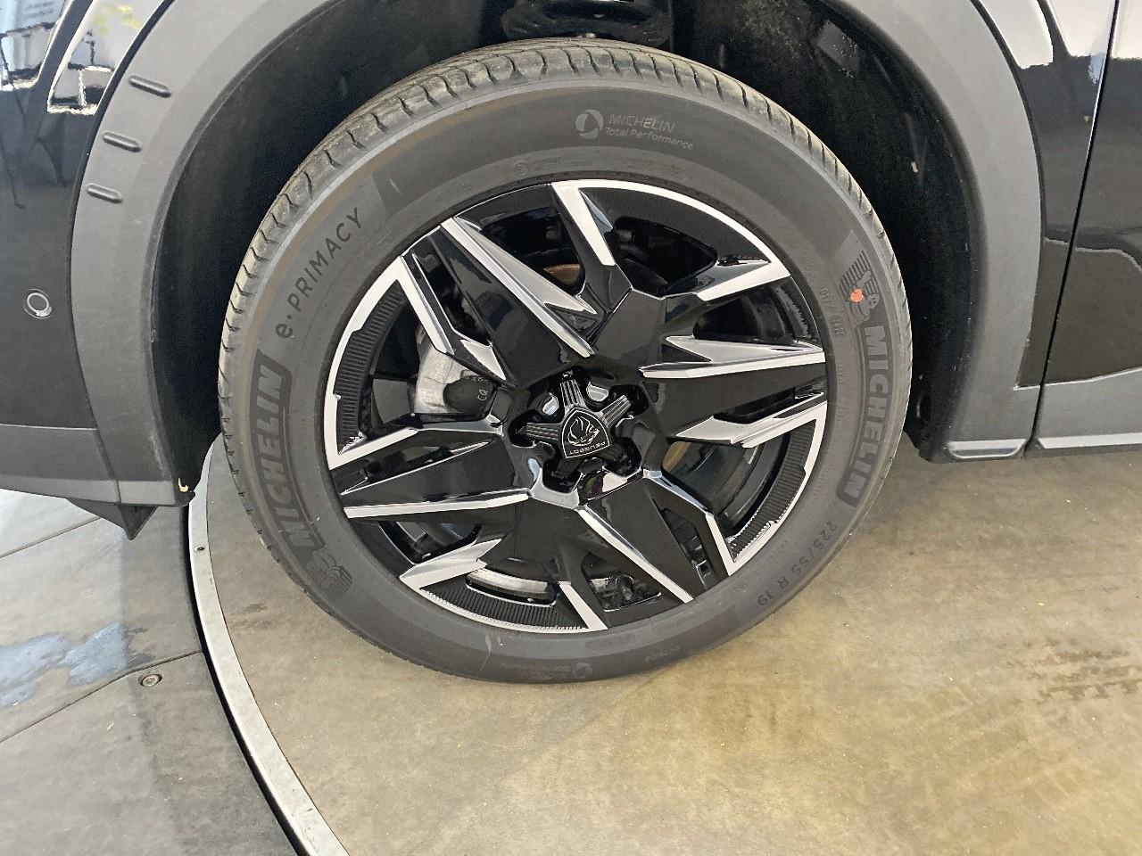 Peugeot 3008 hybrid 145 e-dcs6 gt — photo 11