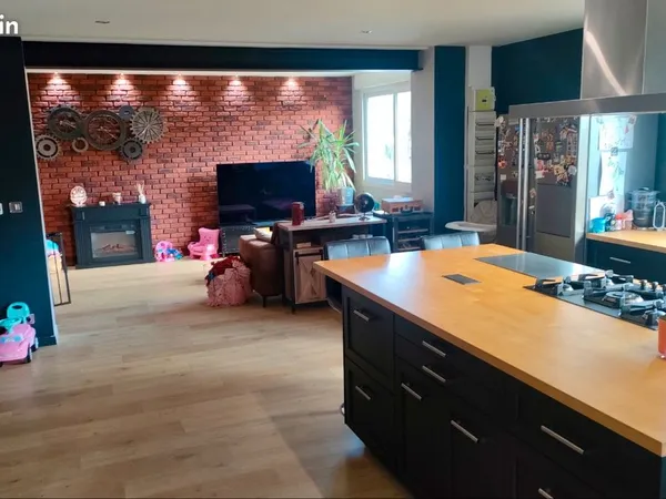 Maison familiale - jardin - proche commodités - 5 chambres possibles