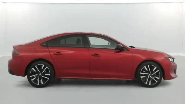 Peugeot 508 hybrid 225 e-eat8 — photo 39