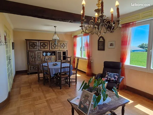 Maison 7 pièces 154 m²