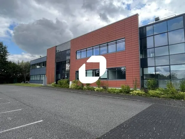 Bureaux 1453 m²