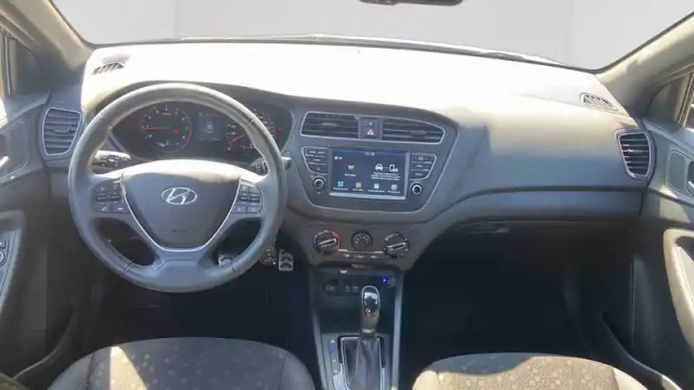 Hyundai I20 active 1.0 t-gdi 100 dct-7 — photo 17