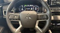 Mitsubishi Outlander 2.4 PHEV 306ch Invite+ 4WD — photo 13