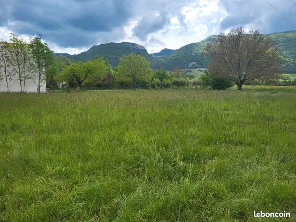 Terrain à bâtir