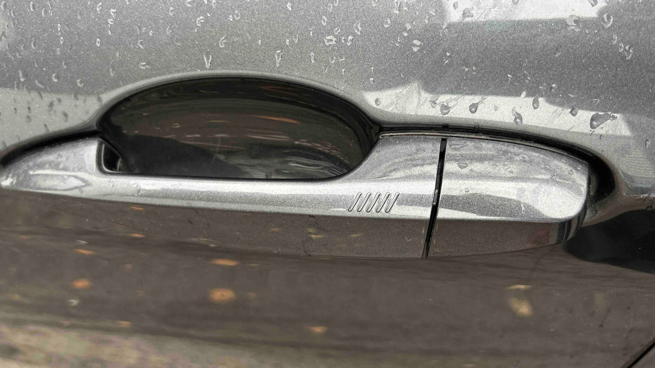 BMW X1 sDrive 18i 140 ch DKG7 — photo 19