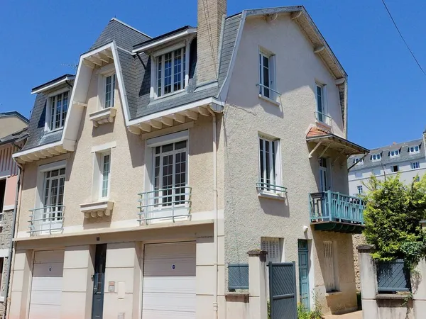Maison 6 pièces 147 m²