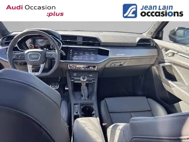 Audi Q3 sportback 35 tfsi 150 ch s tronic 7 — photo 39