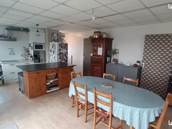 Logement atypique Vente Bellegarde-Marsal 1p 54m² 21000€