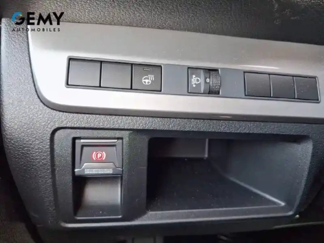 Citroën Jumpy ca diesel 150 ch m automat — photo 17