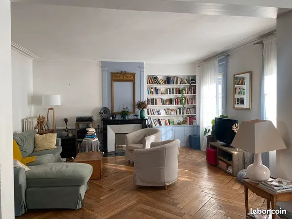 Appartement 105m2 à louer hyper centre, près de l'Opéra