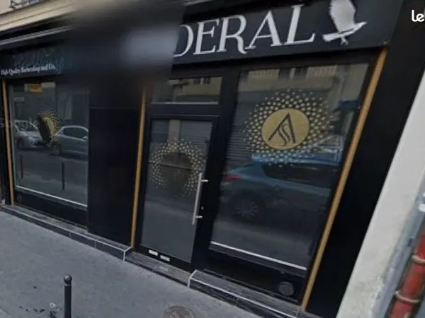 Local commercial 57 m² PARIS
