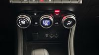 Renault Captur 1.6 E-Tech hybride 145ch Techno Fast Track — photo 26