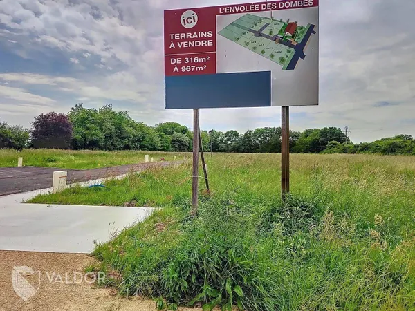 Terrain constructible 801 m²