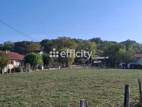 Terrain 1665 m²