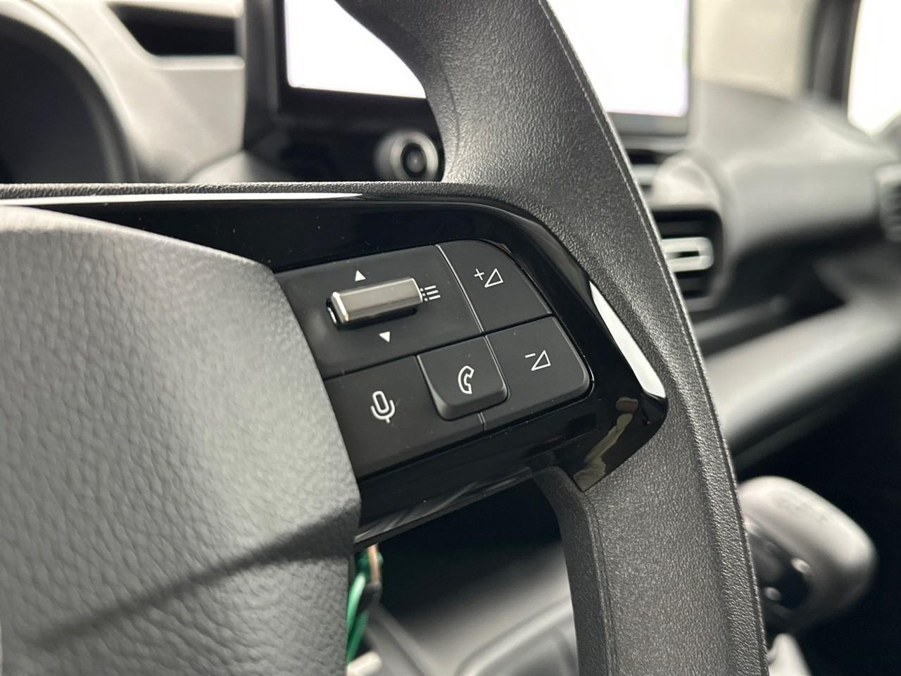 Citroën Berlingo van m diesel 100 ch manuelle — photo 19
