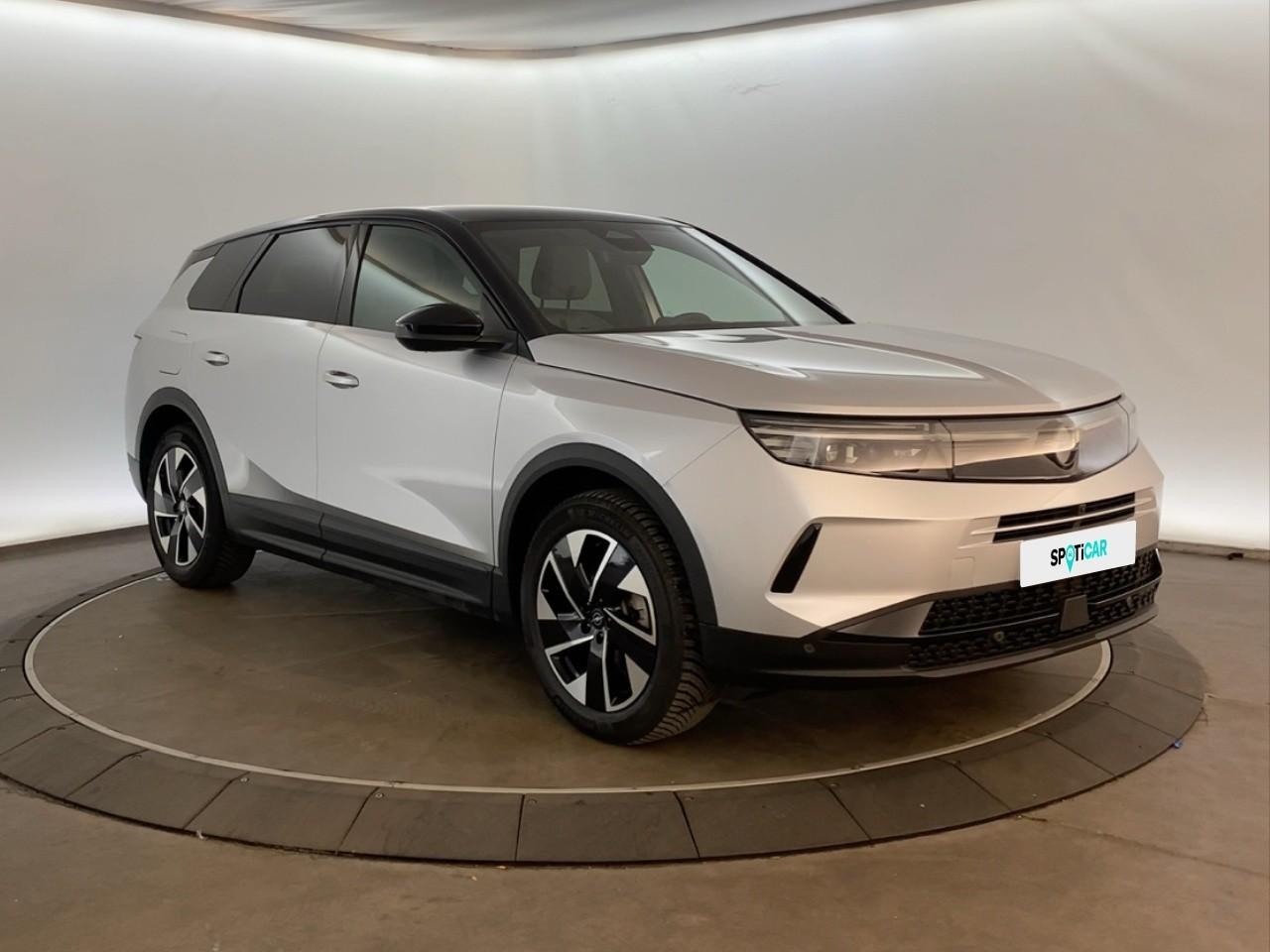 Opel Grandland 1.2 turbo hybrid 145 ch e-dct6 gs — photo 3