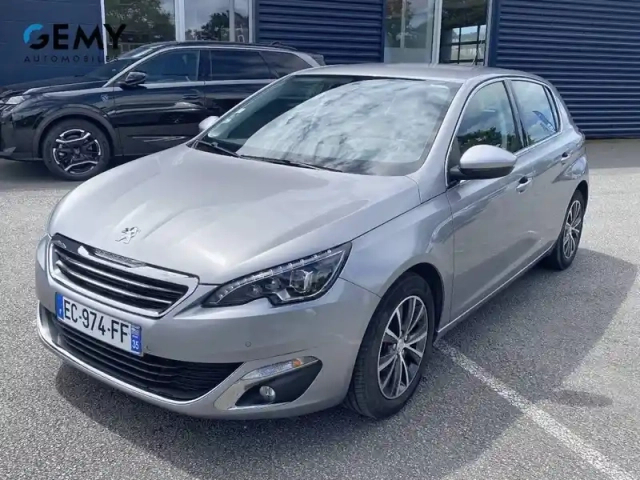 Peugeot 308 1.2 puretech 110ch s&amp;s bvm5 — photo 1