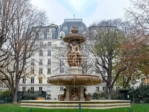 Superbe duplex à proximité du Palais Royal !