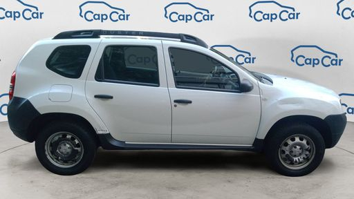 Dacia Duster 1.6 SCe 115 - Essentiel – 2016 – 47292 km – Essence – Boîte Manuelle — photo 6