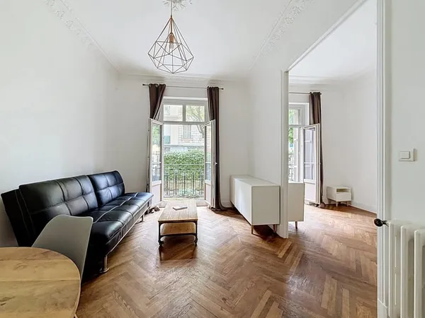 Nice Clémenceau - 2 pièces traversant 49,50m²