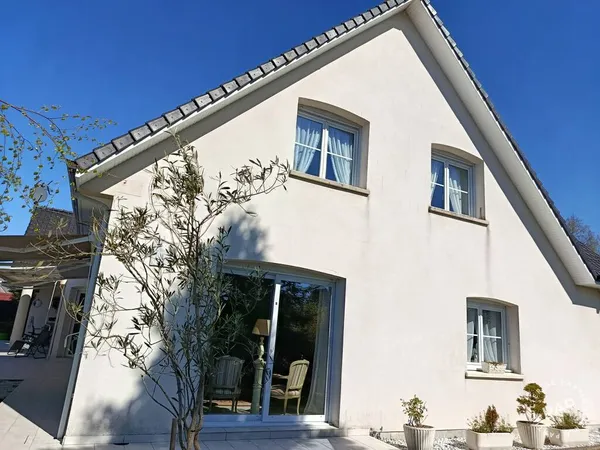 Maison 8 pièces 208 m²
