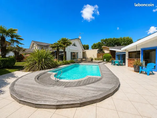 Maison 5 pièces 184 m²