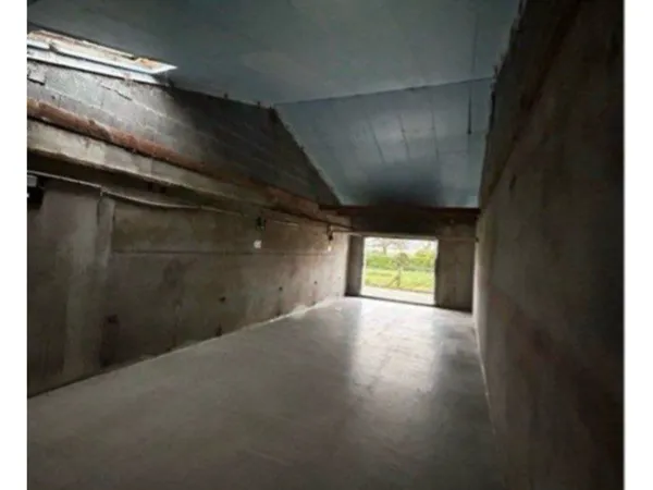 Box de stockage 42 m2