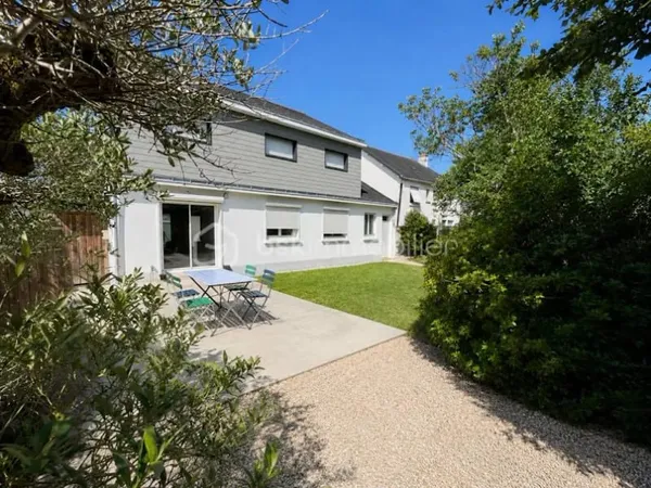 Maison 6 pièces 157 m²