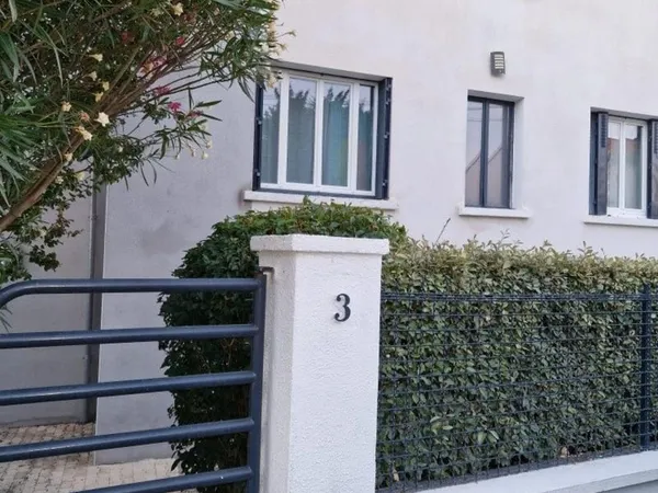 Maison 211m² avec appartement pour colocation,608m² terrain