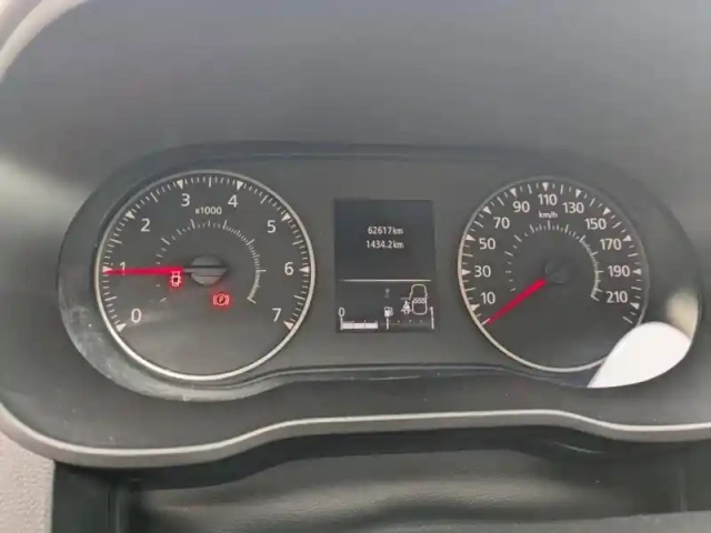 Dacia Duster 1.0 eco-g 100ch  journey 4x2 — photo 21