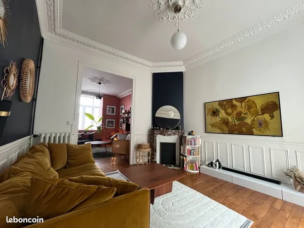 Maison de caractère rénovée 146 m² - Jardin & garage - Remicourt