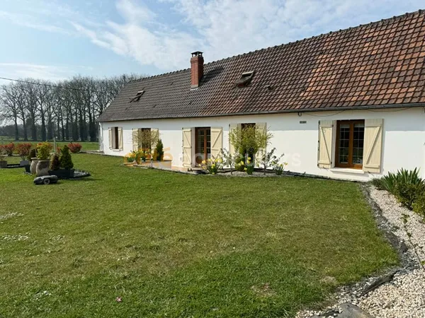 SEMI-PLAIN-PIED-140m² sur 1000m²