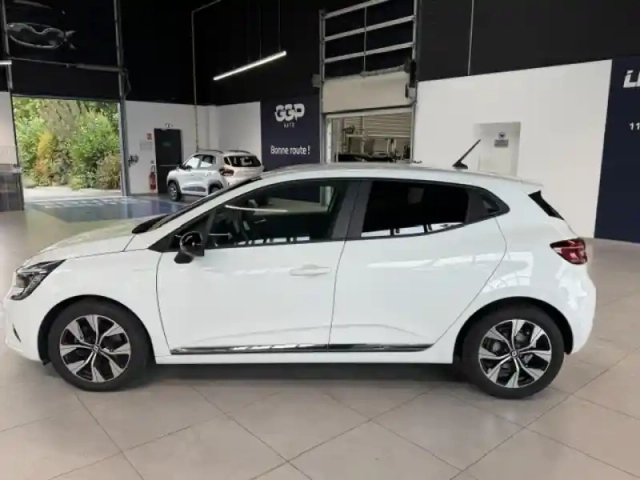 Renault Clio réversible 1.5 blue dci 100ch evolution (11665?ht) — photo 8