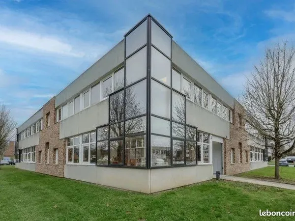 Bureaux 18 m² Bièvres