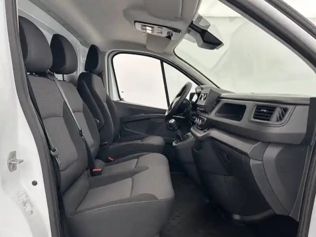 Renault Trafic fgn l2h1 3000 kg blue dci 130 — photo 14
