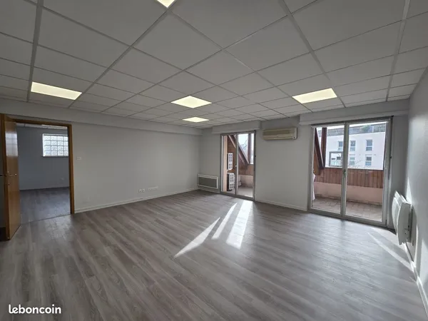 Local 102 m² Haguenau